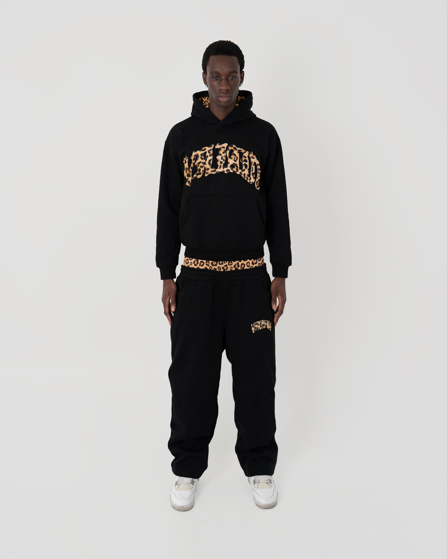 LEO JOGGER BLACK